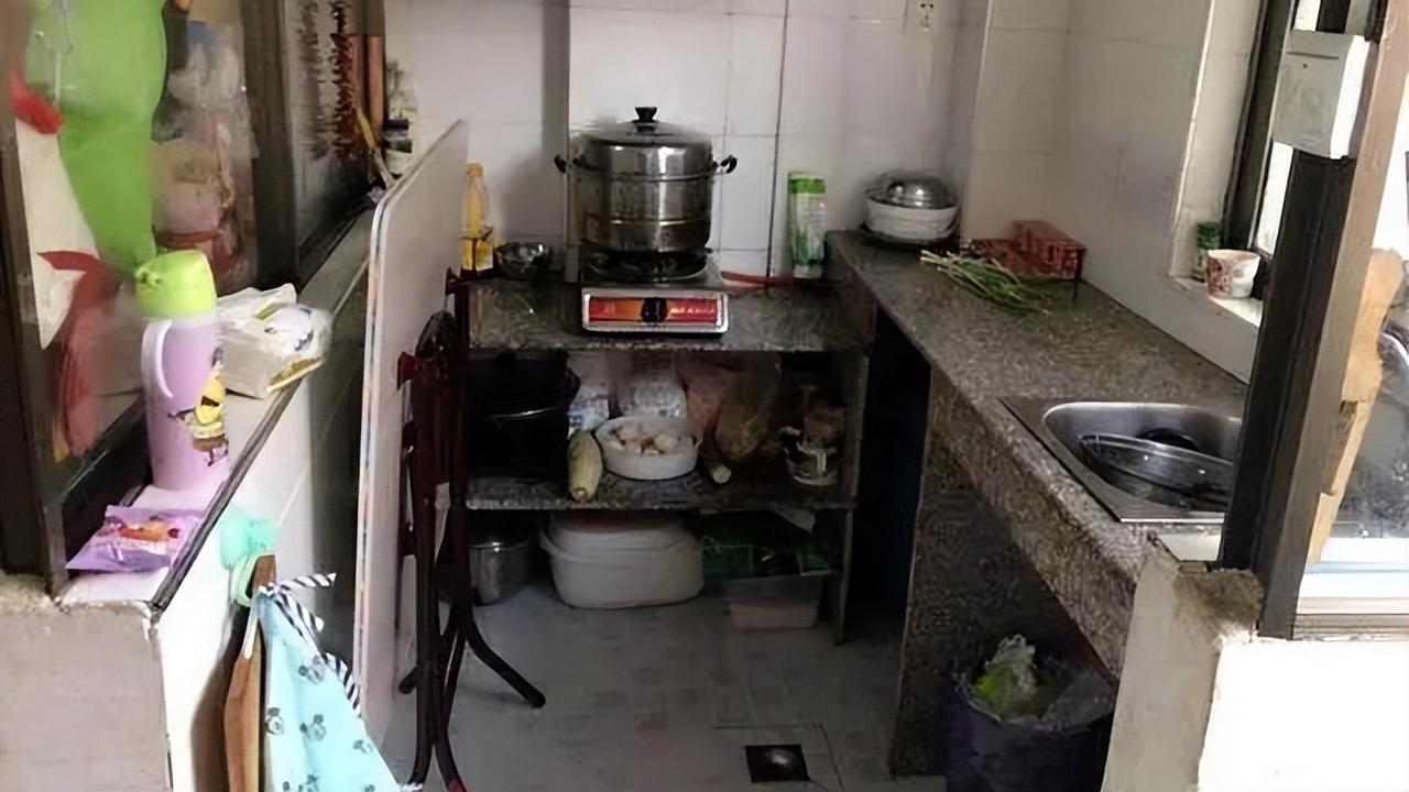晒晒我的裸婚租房生活，厨房巴掌大，洗衣机放卧室，太不容易了！