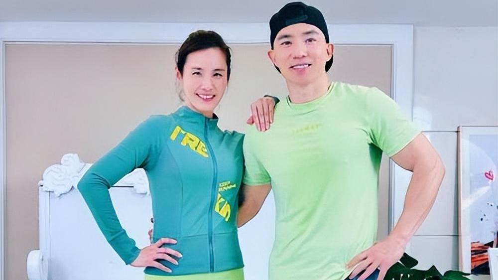 女主播|一波未平一波又起？辛巴旗下女主播，自曝多次与平台高层发生关系