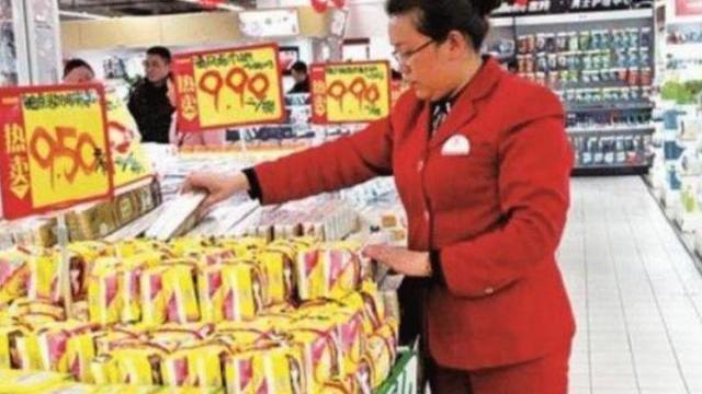 超市员工透露，三种东西半价也不能要，有些人经常买给孩子吃