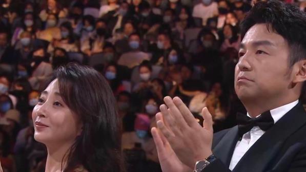 海清|2022年内娱大事件：偷逃税、被封杀，还有9人因作品名气上涨