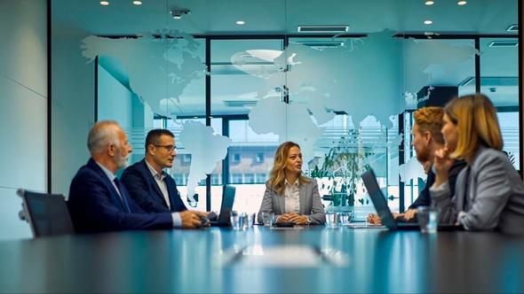 澳洲|澳洲企业老板调查：近半数公司将招聘外国打工人填补职务短缺