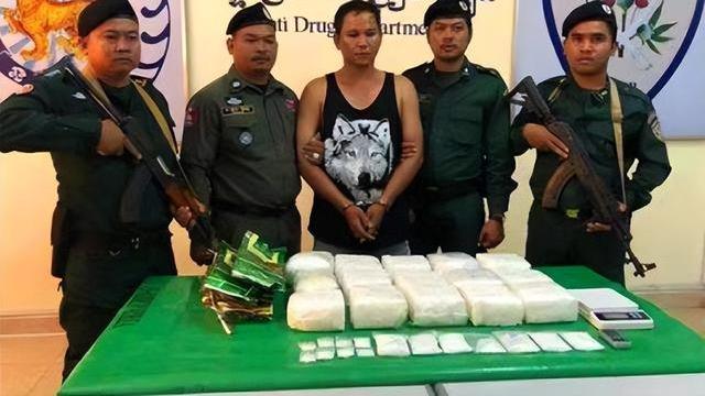 “黄赌毒”泛滥的柬埔寨，其中的“黄色交易”让女性苦不堪言