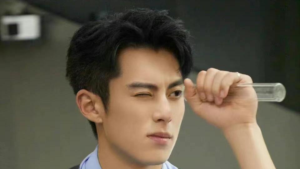 王鹤棣|王鹤棣抵制一切私生饭，离艺人作品近一点，离生活远一点