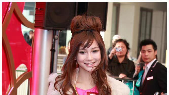 Angelababy 差点没认出这是杨颖！原来只要选对发型，就能美得很轻松