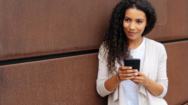 马克·扎克伯格|“话多”成为一种社交媒体里的话题，从此与大家失去联系