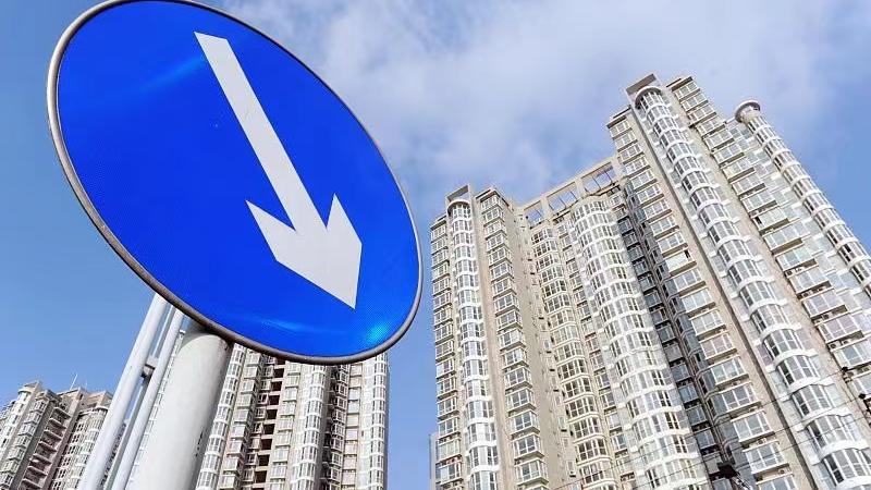 新希望|房价从2.5万元跌到9千元，业主后悔：没想过房价会跌，悔不当初