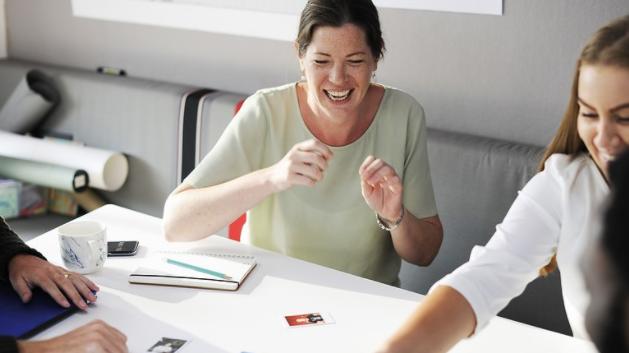 |当我们在职场中做出成绩的时候，必然会面临着领导的嘉奖