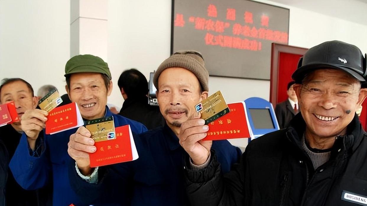 退休时别忘提交“这份材料”，每年或将多领8640元，早知晓早办理