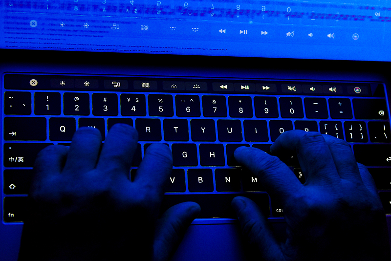 笔记本电脑|后悔断供了?两大美企传来消息,网友:反击起作用了