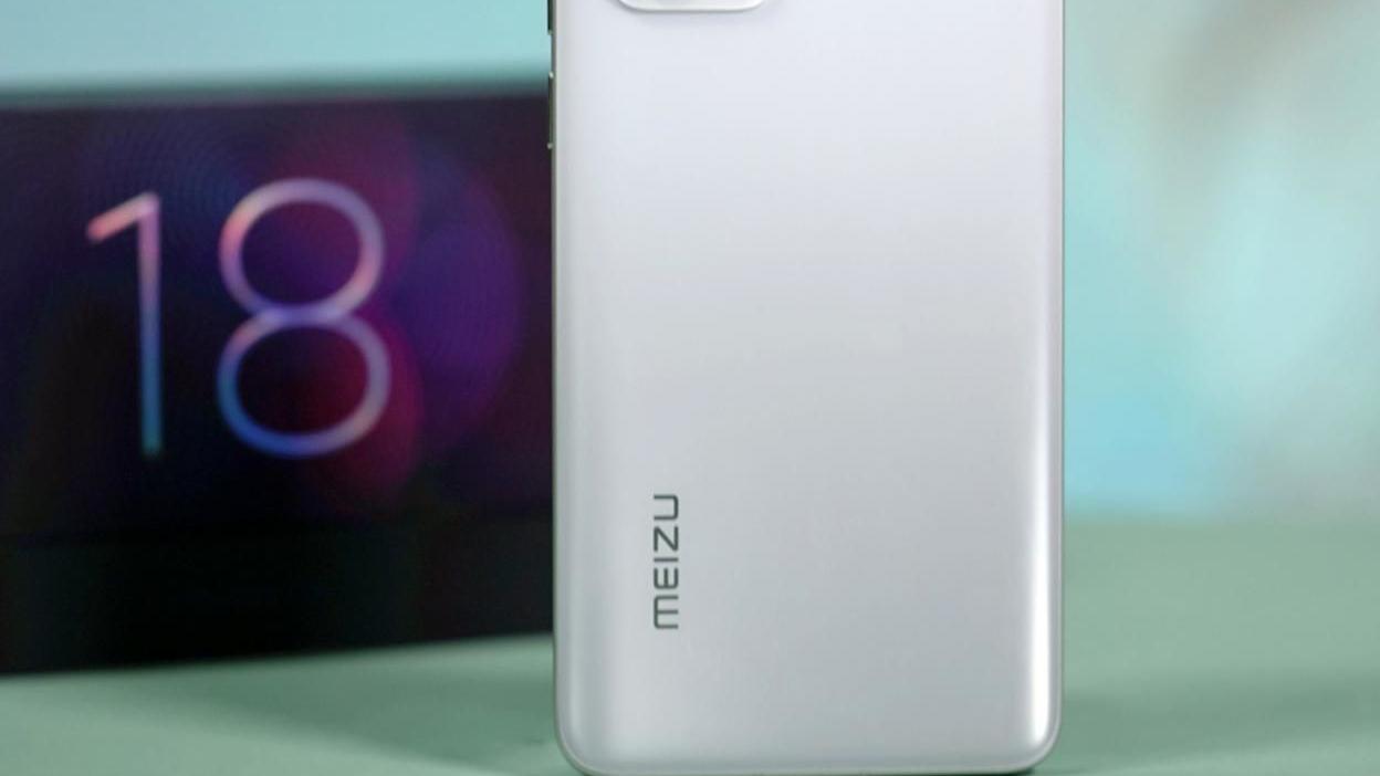 iPhone|颜值即正义，iPhone 14“药丸”屏被吐槽，不如学学国产