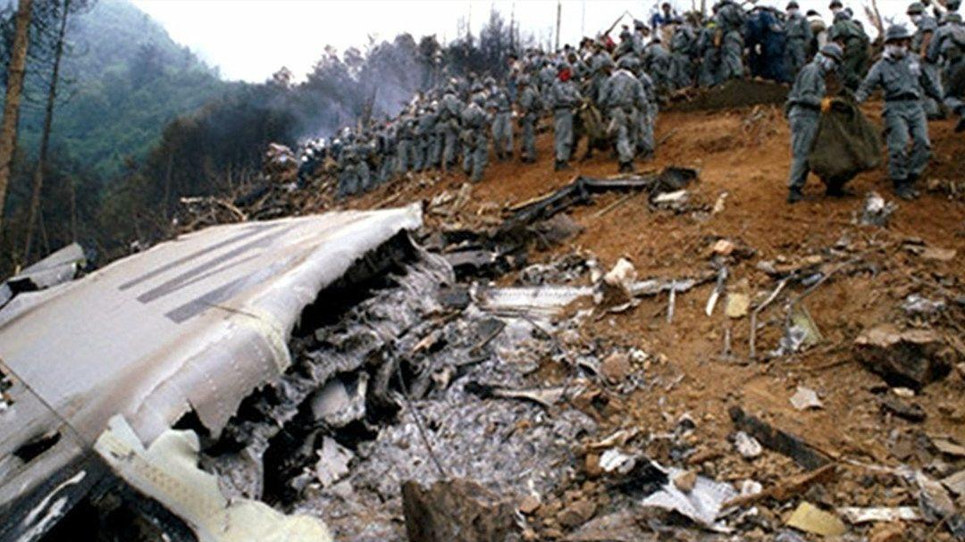 世界最惨烈的十大空难，近半数是人为击落！榜首两机相撞死伤惨重