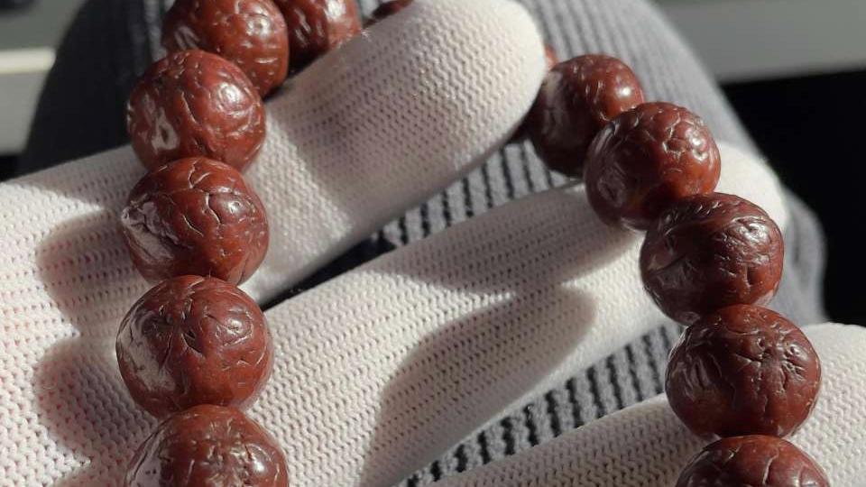 翡翠|文玩的个头大就一定好么？综合各个品类答案有些尴尬！