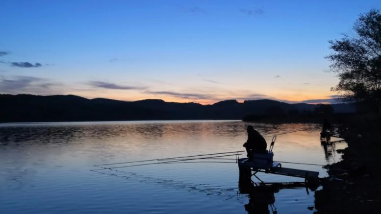 |夏季夜钓，该如何守钓大鱼？