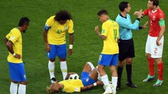 巴西队|南非世界杯开始，巴西实力退步有一个明显的细节——看小组赛积分