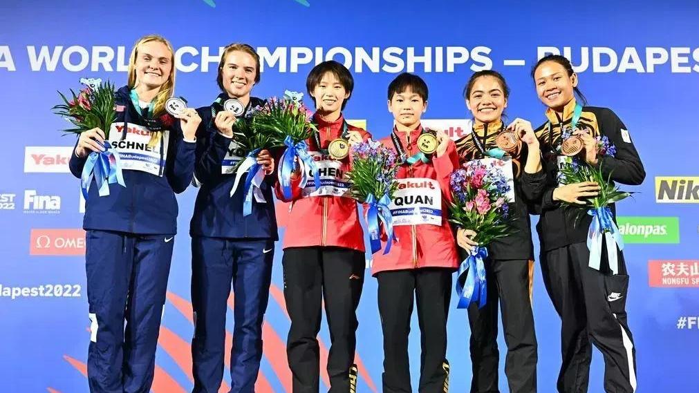金牌|游泳世锦赛最新金牌榜: 中国突破14金，差美国3金，水球或成胜负手