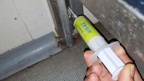 选择蟑螂药需要注意哪些问题？