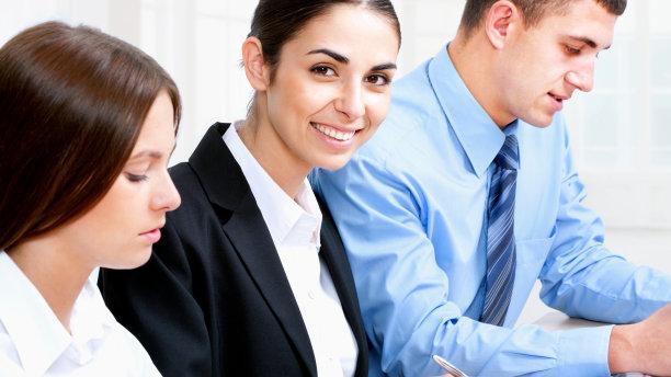 退休|职场中，这三类人，最忌讳跟这三类人玩耍