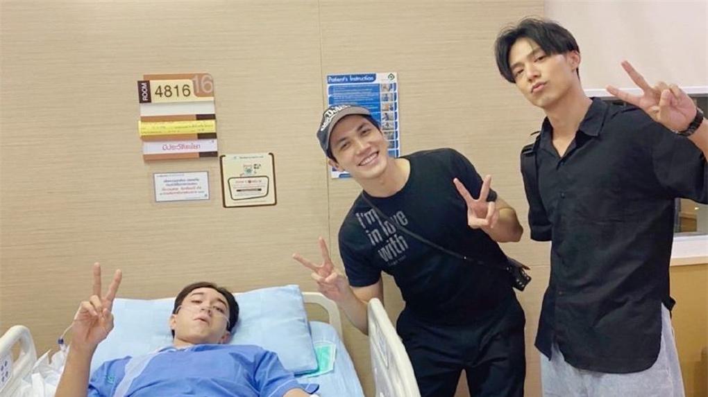 mike|泰剧《名门绅士2》剧组发生事故，男主Mike骨折，需4个月恢复正常