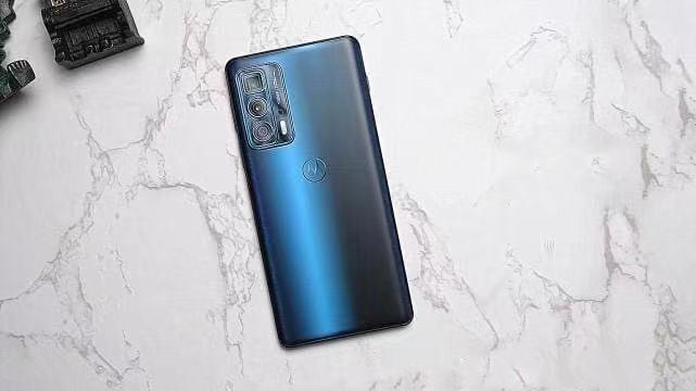 摩托罗拉|骁龙870+1亿像素+50X潜望式变焦，12+256GB旗舰机跌至2199元