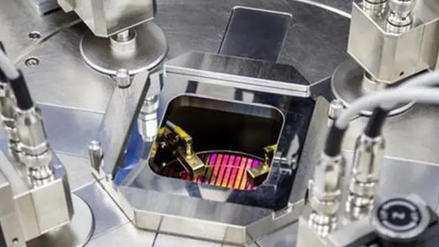 阿斯麦尔|中企正式回应老美“限制”消息！ASML或将“傻眼”了