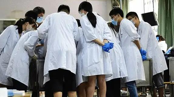 大学|高考成绩546分被大专录取，学生反倒感觉值，原因是录取专业很香