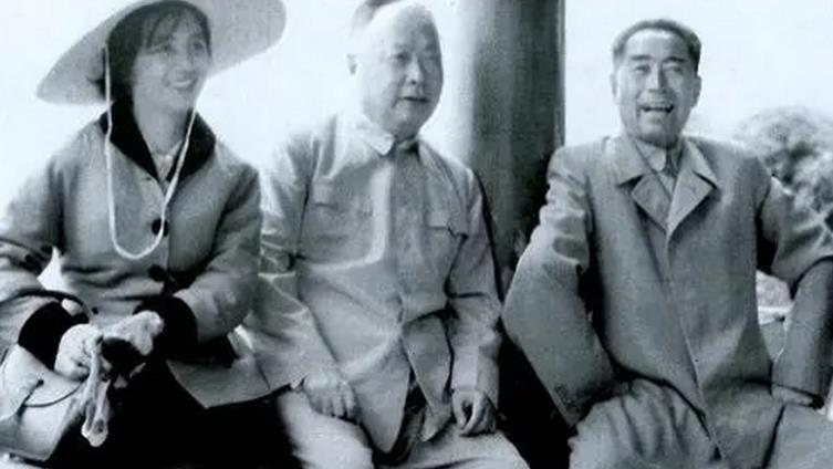 国家电影局|64年陈毅和张茜闹不和，深夜问秘书：离婚要办什么手续，后来如何