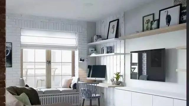 去参观朋友新房，谁想一进门我就愣住了，只能说太尴尬了