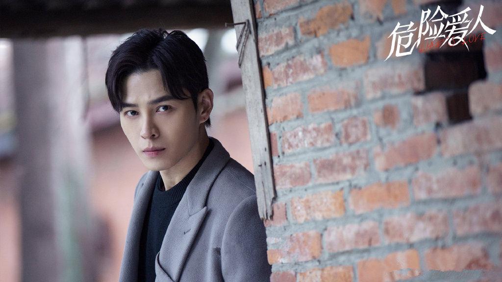 危险爱人|《危险爱人》首播，夫妻悬疑剧，有很强的故事性，有伦理尺度