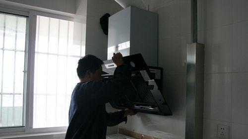 为什么油烟机开着，还是“油烟四溢”？听内行人分析后：恍然大悟