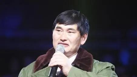 朱之文|大衣哥为什么能火到今天？细节很重要，废品不扔，聚多了拉出去卖