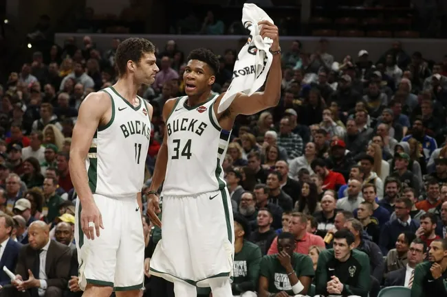 裁员|雄鹿6胜0负得大功臣洛佩斯15年职业生涯赚了多少钱呢？