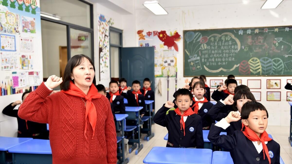 教师|贵州每年招聘编制教师上万人，各地均有岗，招录门槛并不高