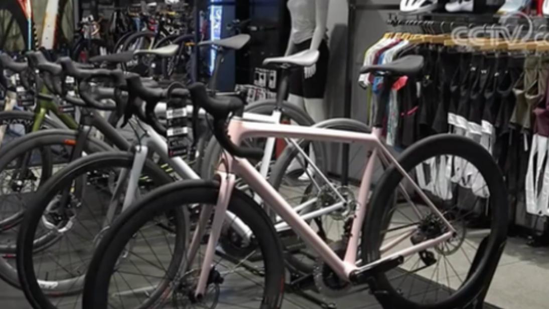 机器人|“中国制造”火到国外，不少外国人排队购买，我国老百姓也很捧场