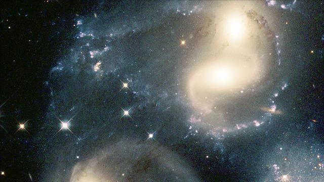 直径超200万光年！中国天眼最新发现的宇宙结构，在2.9亿光年外