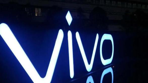 spring|vivoS18Pro启用天玑9000处理器，16+512G或才4299