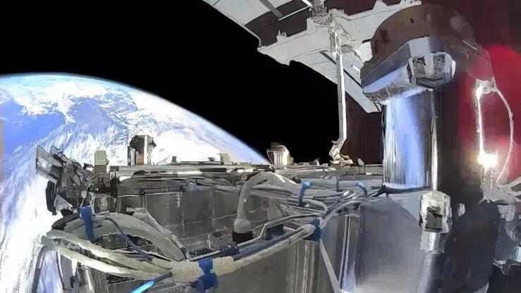 |马斯克上线“星盾”，卖给美国国防部：太空争霸时代要开始了？