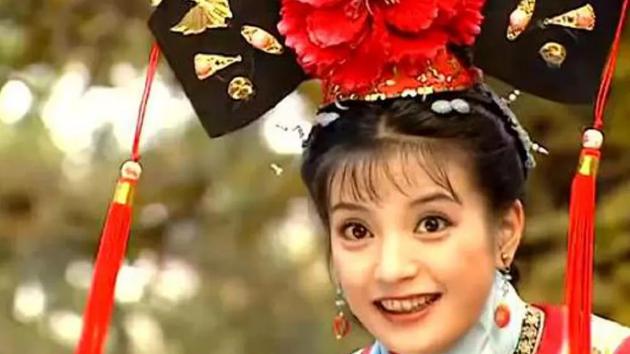 紫薇|《还珠格格》晴儿与小燕子紫薇没见过几面，为什么会帮她们？