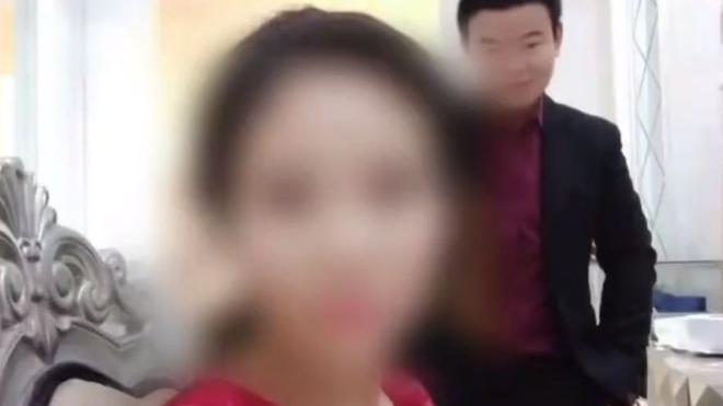 女子新婚后跳楼昏迷，丈母娘讨要说法时，丈夫：看她的手机