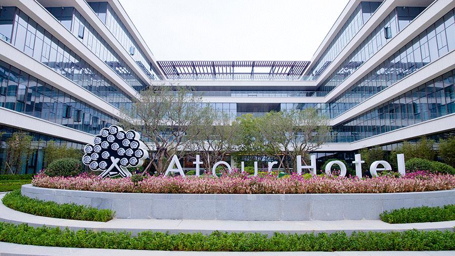 柯赛分享：星级酒店标识牌设计怎样才能更出彩？