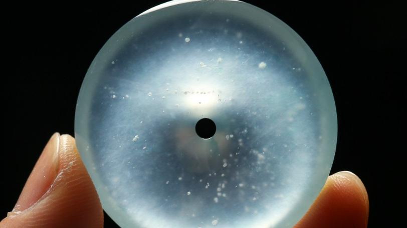 翡翠|翡翠平安扣是不是越厚越好？