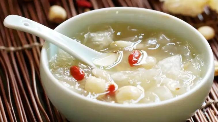 入秋后，少吃凉多喝汤！推荐这5道滋补汤，增强免疫力少生病