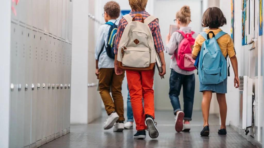 美团|返校季商机来临，多个品类成跨境电商热卖“爆款”！