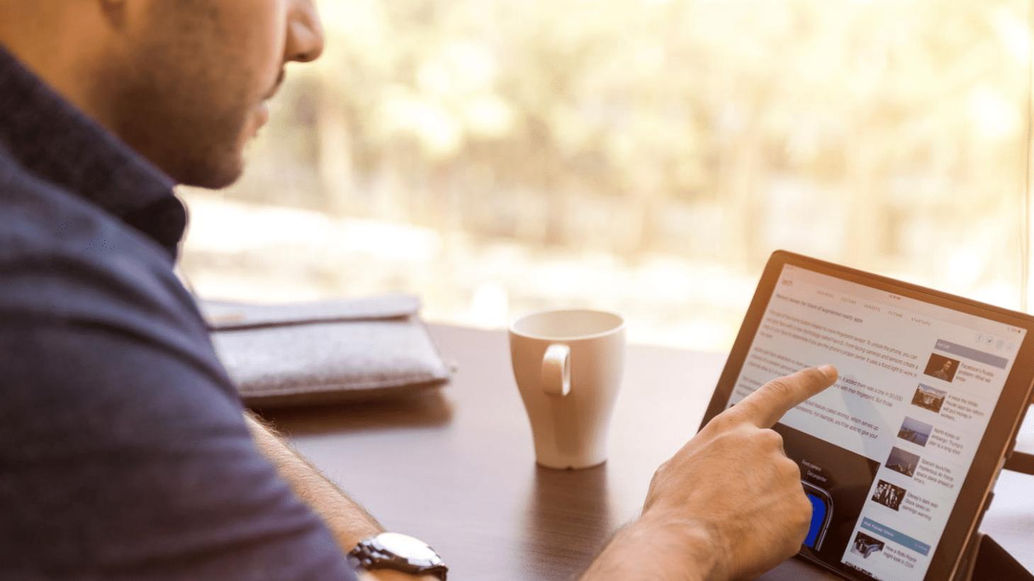 sdr|营收增速暴跌、净利润为负！内娱没完，微博先垮？