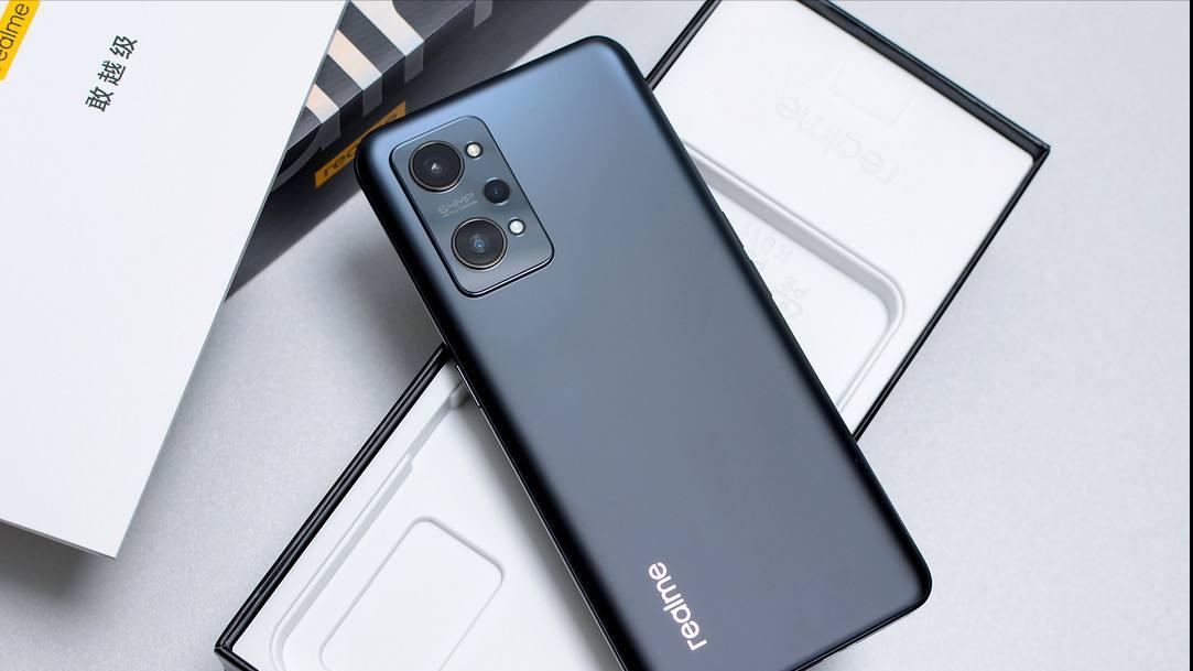 高通骁龙|不要瞧不上千元机，这3款手机足够使用三年，高价手机不一定好用