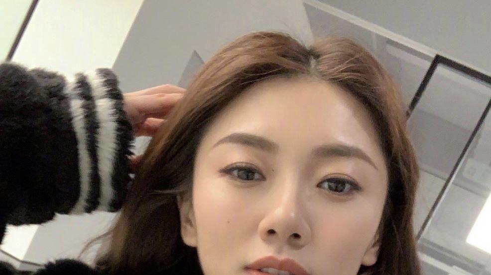 美丽|程晓玥订婚！官宣文案中的时间成焦点，网友：又一个大S的故事