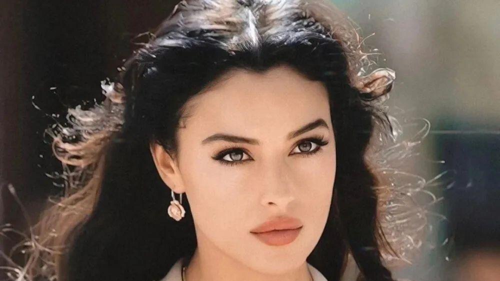 金高银|金高银新剧《小小姐们》：秋季型美人VS晚秋型，你更倾向哪一类？