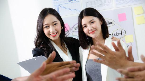 人际关系|职场铁律：这三个铁律，人际关系越来越好，别不信！