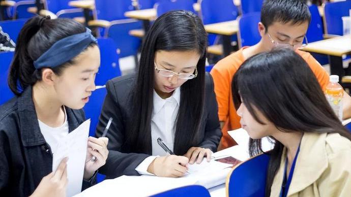 大学生|国企HR直言：这些大学生的简历不会看，直接淘汰，毕业生引以为鉴