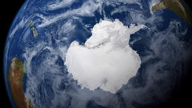 全球冰川分布，包括高纬度地区的大陆冰川和高海拔地区的山岳冰川