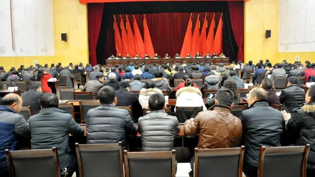 裁员|单位内，顶会的那些事